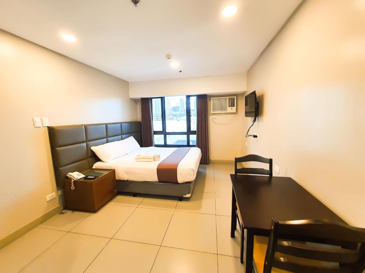 Lelita Hotel - Certified Quarantine Facility Makati City ภายนอก รูปภาพ