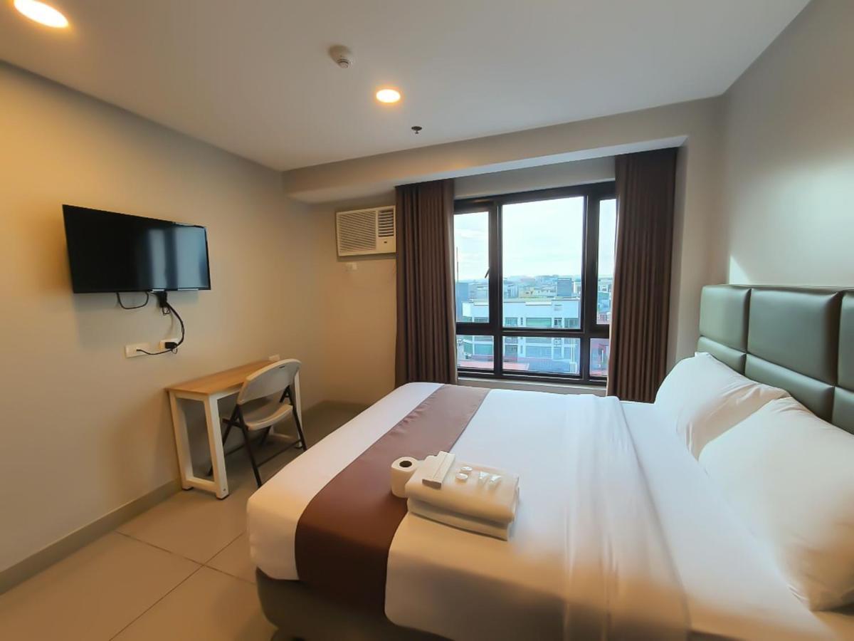 Lelita Hotel - Certified Quarantine Facility Makati City ภายนอก รูปภาพ